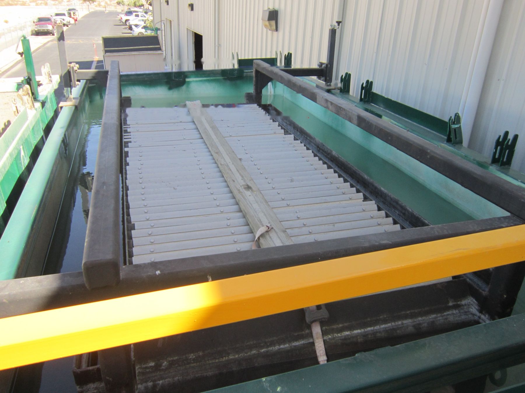 Drop-In clarifier plates set inside a rental tank